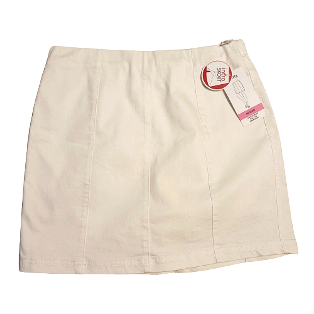 Intro love the fit women's white pull on Nia skort size stretch petite 14P